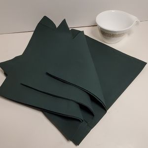 New 1 Set of 4 hunter green linen & cotton 19" napkins